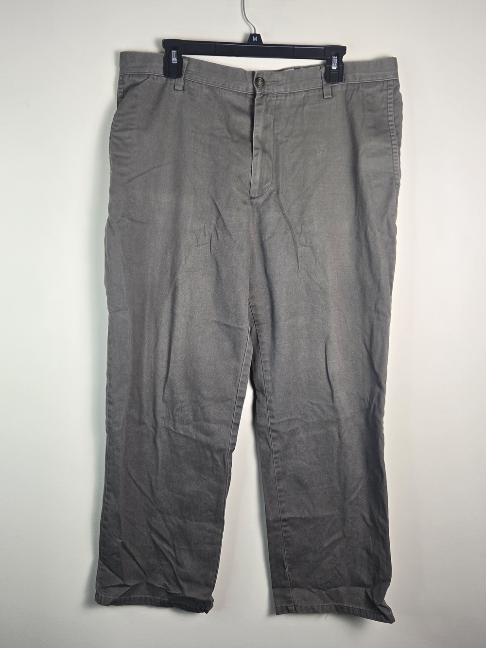 Dockers D2 chinos or khakis in a solid gray color 36/30